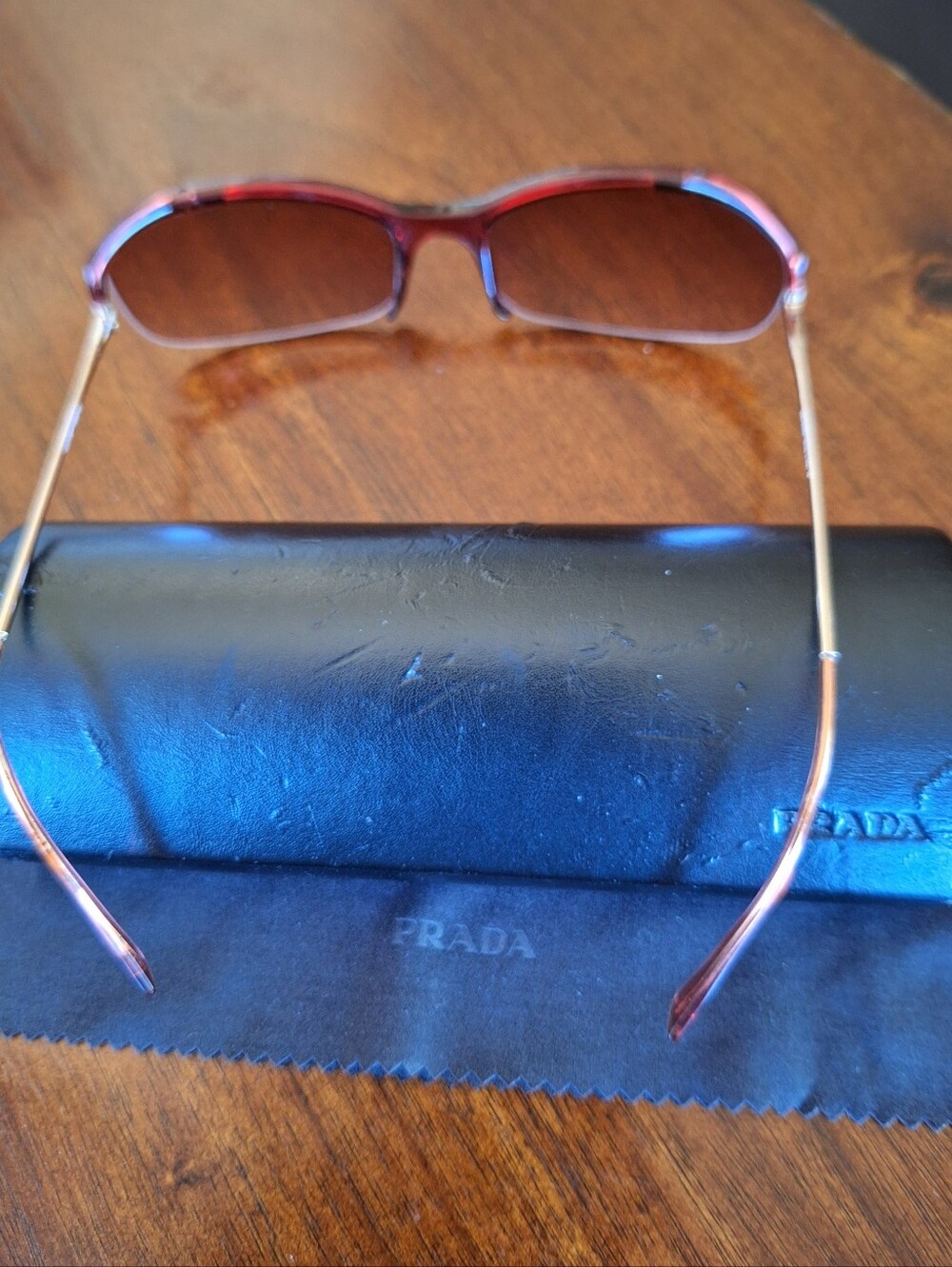 Authentic EUC Prada SPR 13C 6AS-2F1, rare, designer sunglasses - Picture 4 of 13